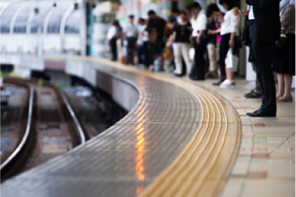 駅から近い